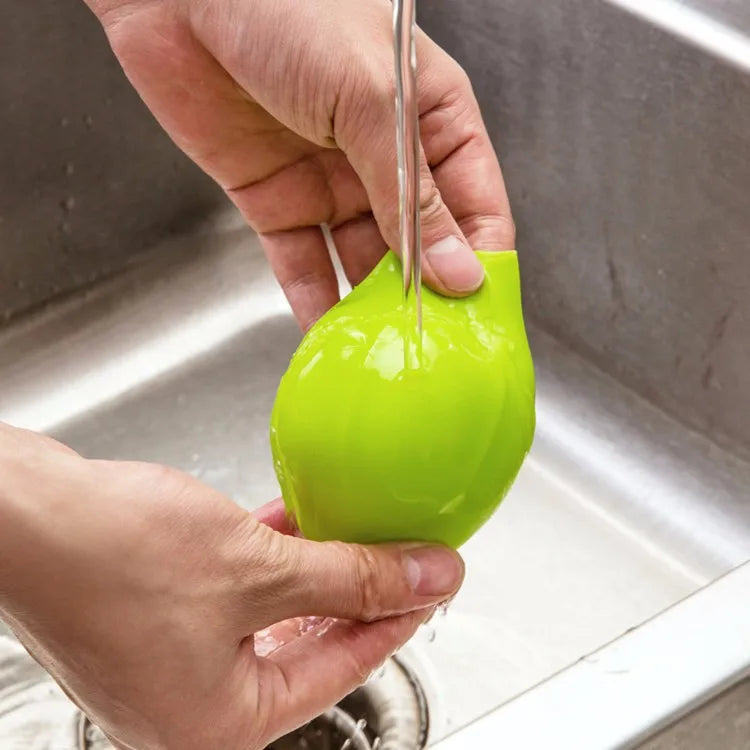 Magic Garlic Peeler