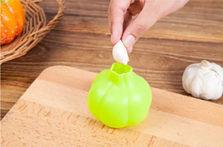 Magic Garlic Peeler
