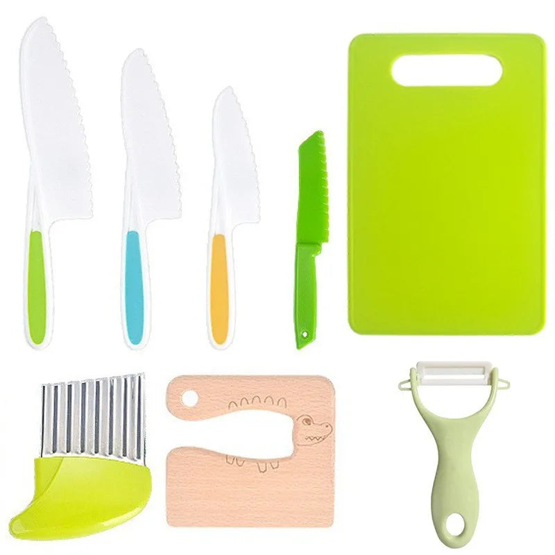 8 piece set of Kitchen Cookware and Baking Set For Kids