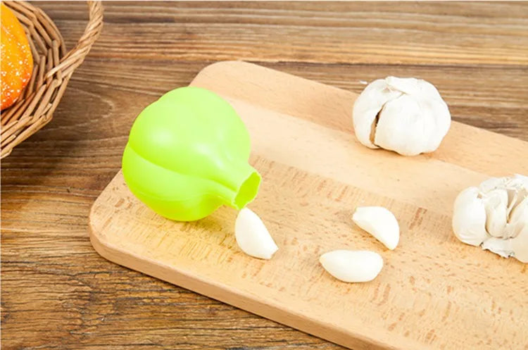 Magic Garlic Peeler